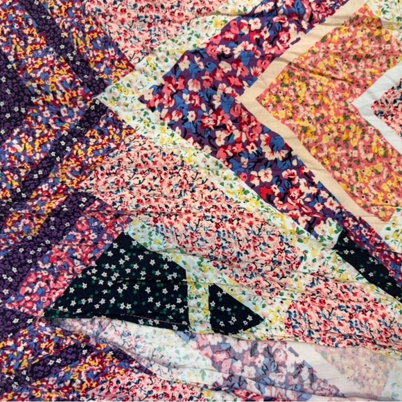 H&M Geometric Maxi Dress- perfect for vacation, spring, summer, beach, Easter - Picture 2 of 6